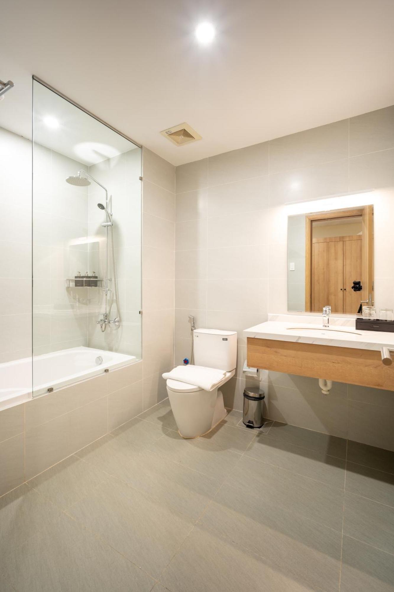 The Hub Hotel - Airport ホーチミン市 部屋 写真
